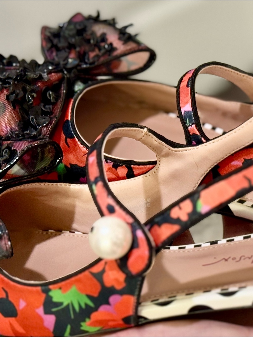 Betsey Johnson Livy Black Poppy - Floral Mary Jane’s with Bow & Pearl - Picture 4 of 13